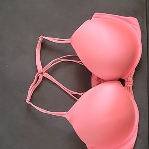 Victoria's Secret push-up up bra